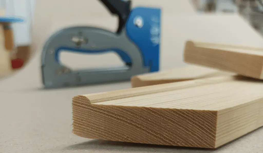 Профиль для подрамника